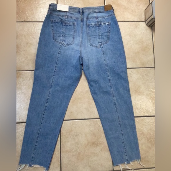 Funky Mom Jeans AE. Size 16 Long - Picture 1 of 4